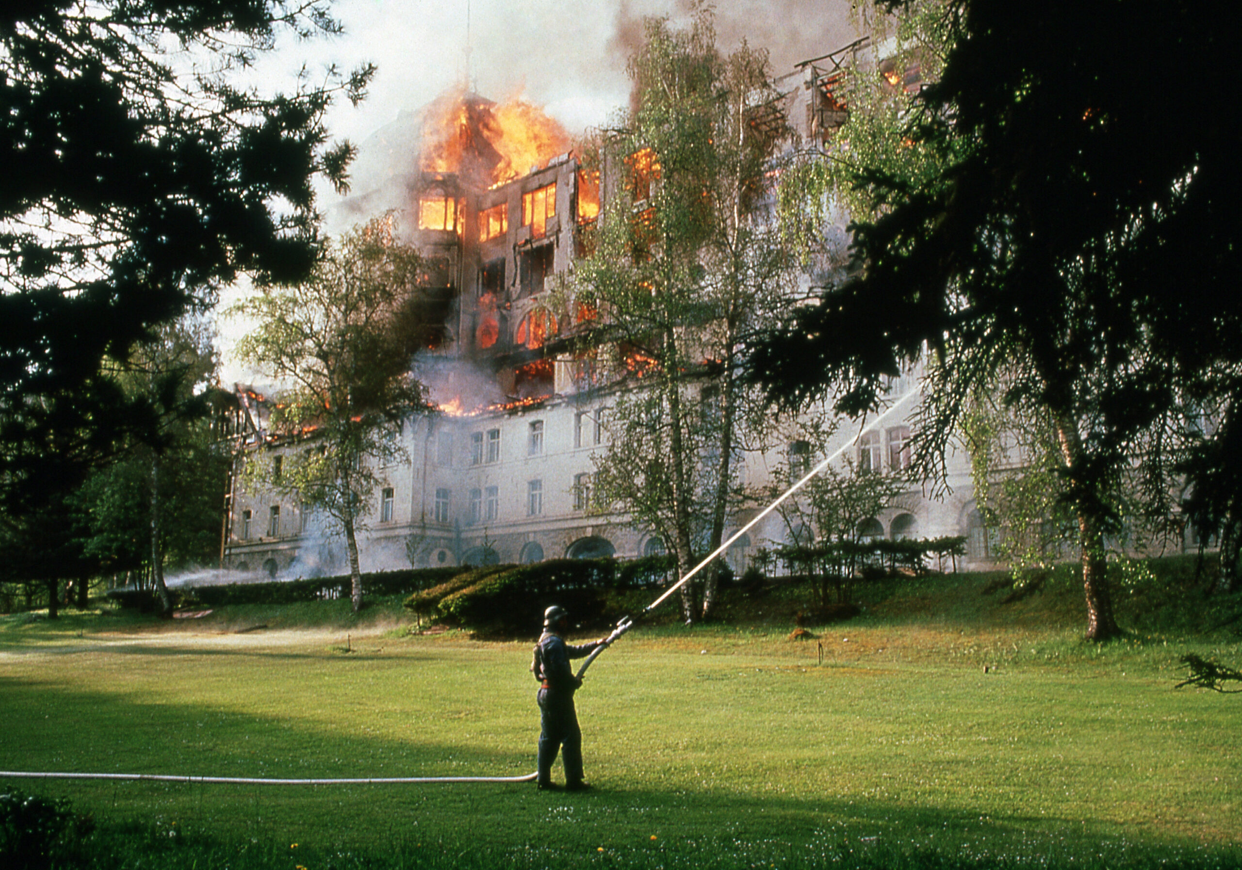 27. Mai 1989, Brand Waldhaus Vulpera-Tarasp © Fundaziun Feuerstein